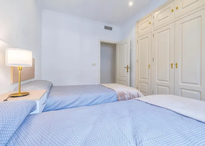 Apto Cruz Conde Center * קורדובה